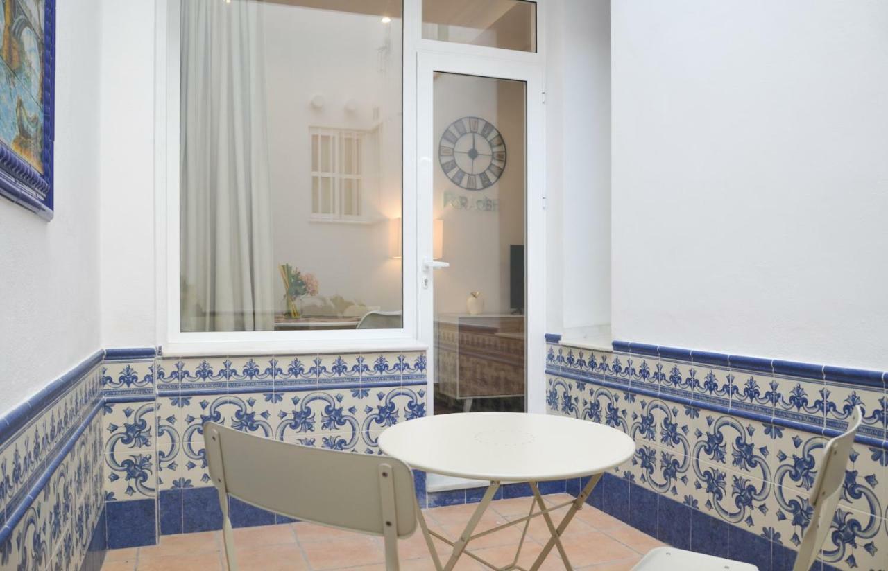 Apartamento San Jacinto III Севилья Экстерьер фото